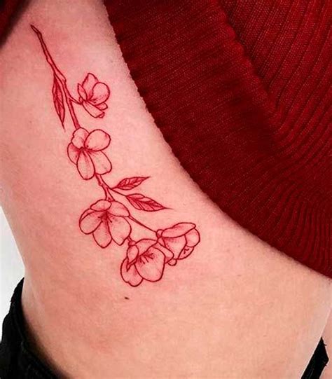 burbujas tatuaje|tatuajes se ven rojos.